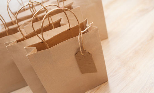 Latest company news about Advantages of Paper Bags